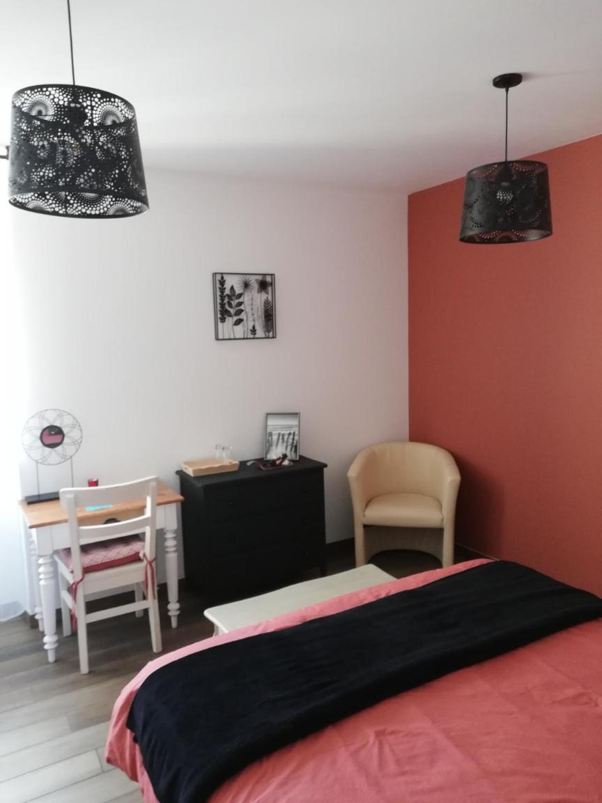 Chambres D'Hotes Des Hirondelles Beaussais Sur Mer Exterior foto